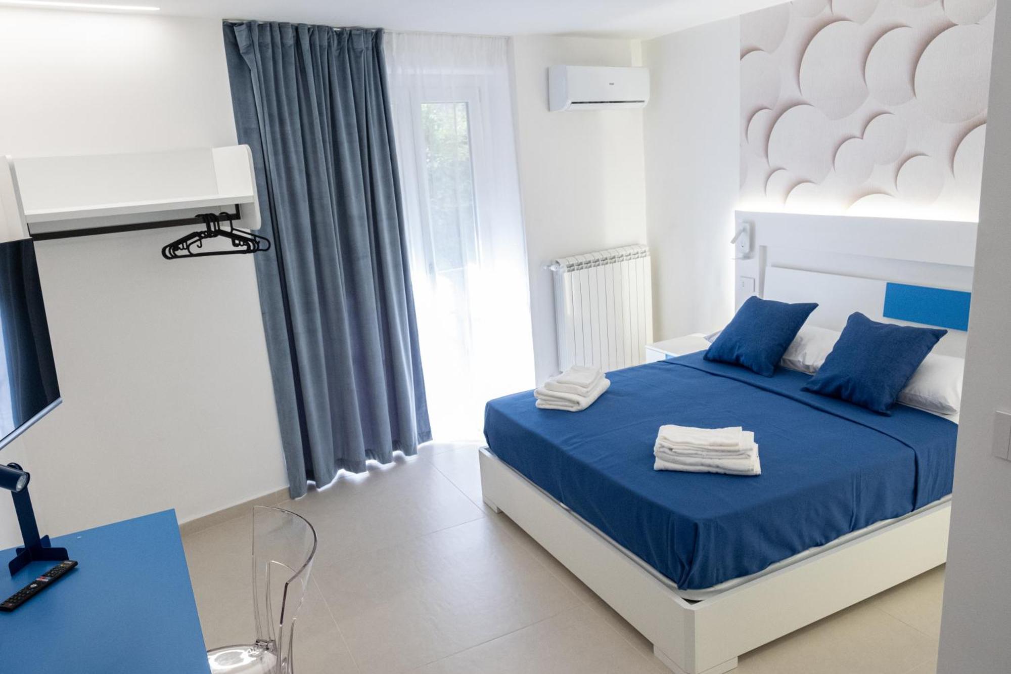 La Chicca Apartments Castellammare Di Stabia Exterior foto